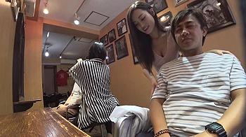[ギャル]豊満ムチムチな淫乱巨乳や淫語でM男を挑発誘惑する美容室で働く変態お姉さんの羞恥エロ企画がエッチ過ぎた！