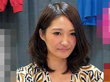 [四十路]【連れ込み】豊満おっぱいがエロエロな40代美魔女美女人妻を盗撮隠し撮り！若い肉棒で夫を裏切り不倫する淫乱ビッチ浮気妻！