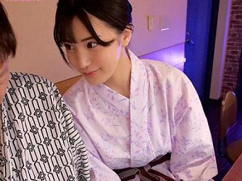 [美少女]【魅惑】抑えきれない欲望に誘われ、抗えずに魅了される夜の官能的な饗宴！