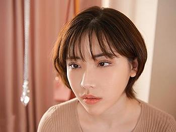 [エロ]【中出し×パイズリ】甘美な言葉で魅了する豊満な胸のティックな女子大生に催眠をかけ激しく貪り合い膣奥に大量の精液を迸ら